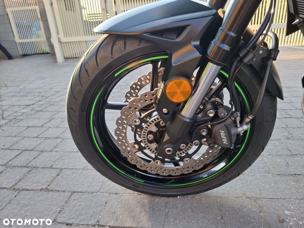 Kawasaki Versys 650 - 24