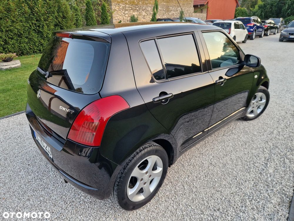 Suzuki Swift - 28