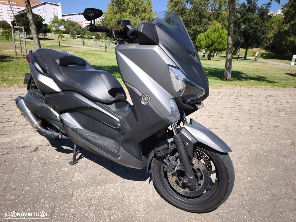 Yamaha X-Max 400 Abs - 11