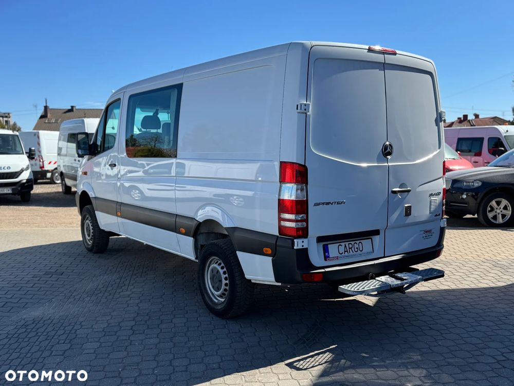Mercedes-Benz Sprinter - 5