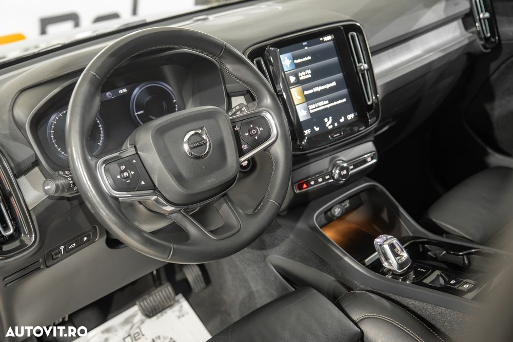 Volvo XC 40 T4 Recharge DKG Inscription - 25