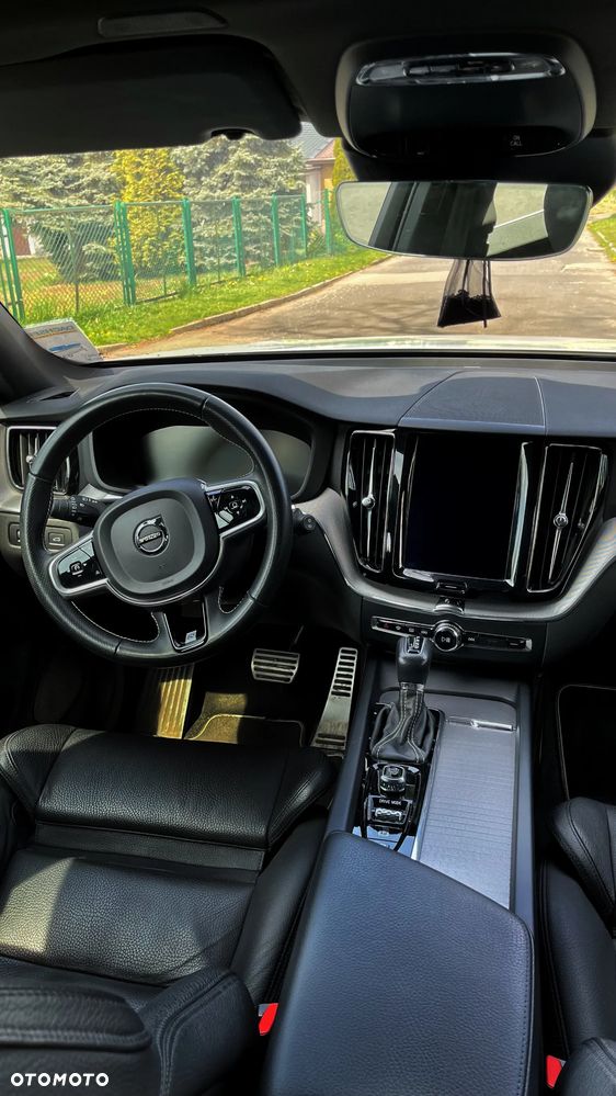 Volvo XC 60 D4 SCR R-Design - 13