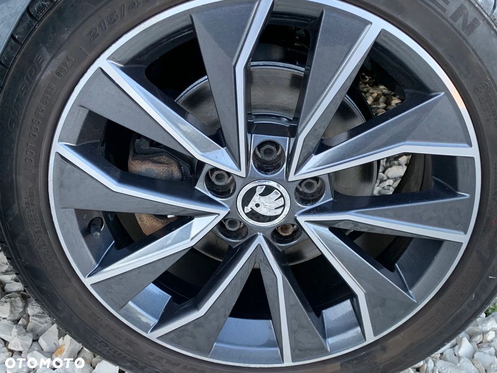 Skoda Fabia 1.2 TSI Monte Carlo - 7