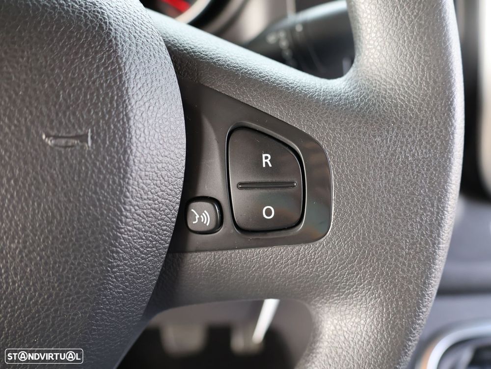 Renault Trafic 2.0 dCi L1H1 1.0T - 47