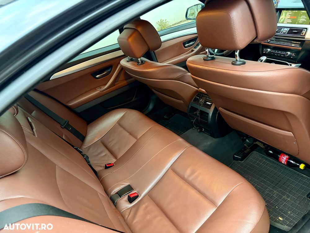 BMW Seria 5 518d Aut. Luxury Line - 6