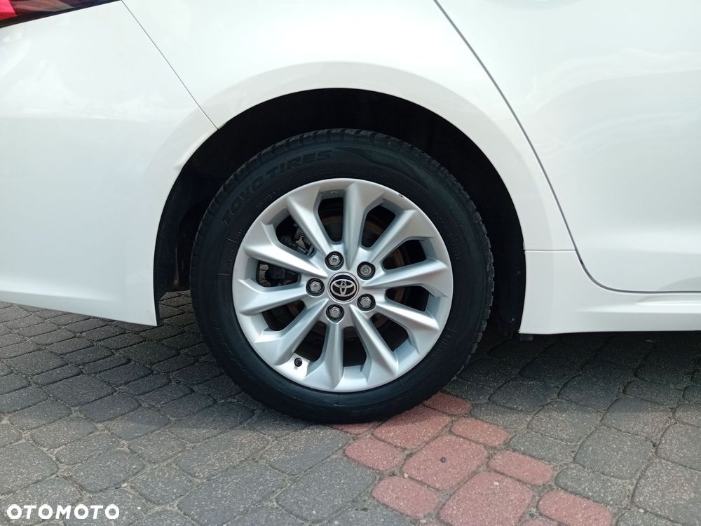 Toyota Corolla - 24