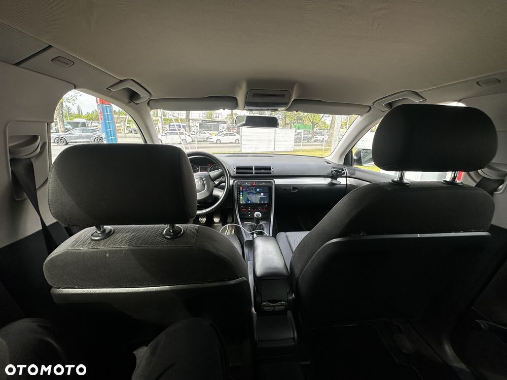 Audi A4 Limousine - 24