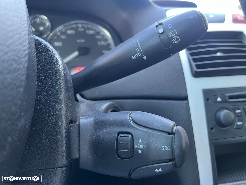 Peugeot 307 SW 1.6 HDi FAP Sport - 18