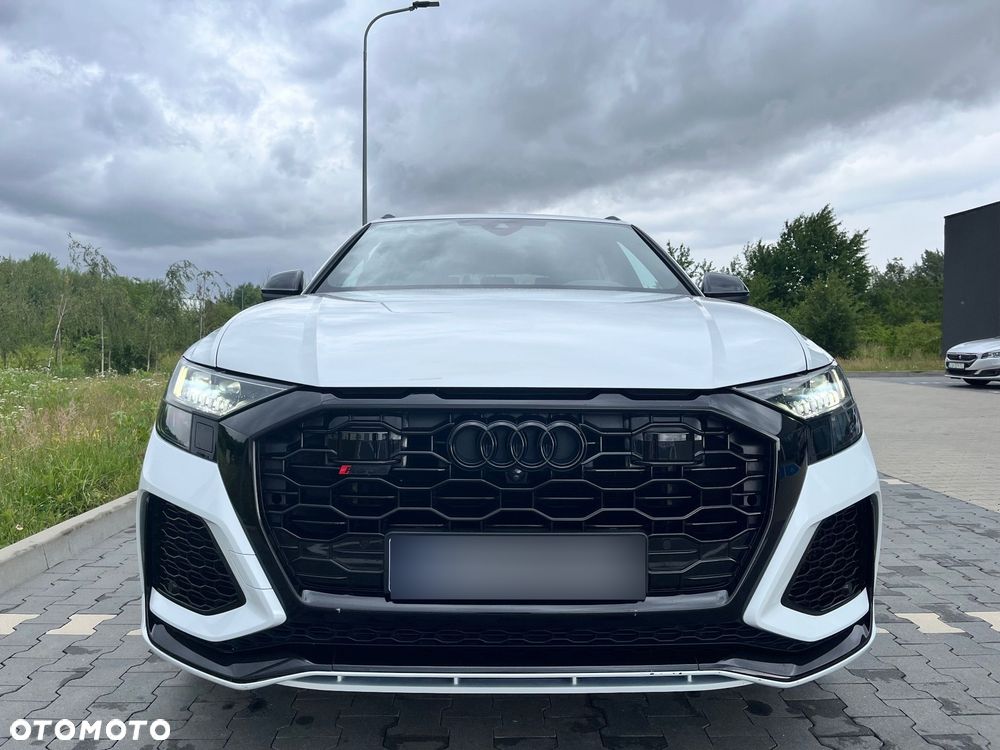 Audi RS Q8 - 9