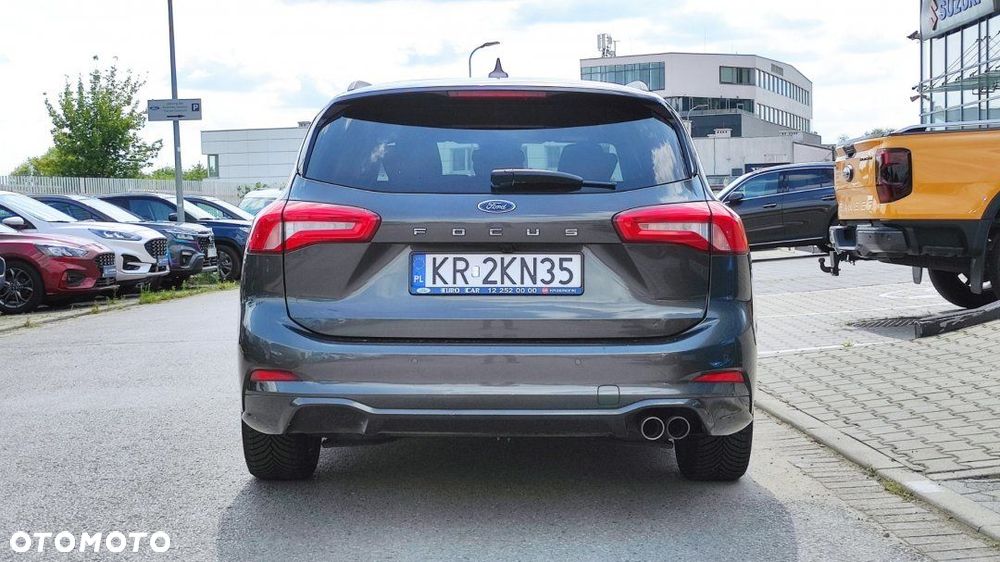 Ford Focus - 6
