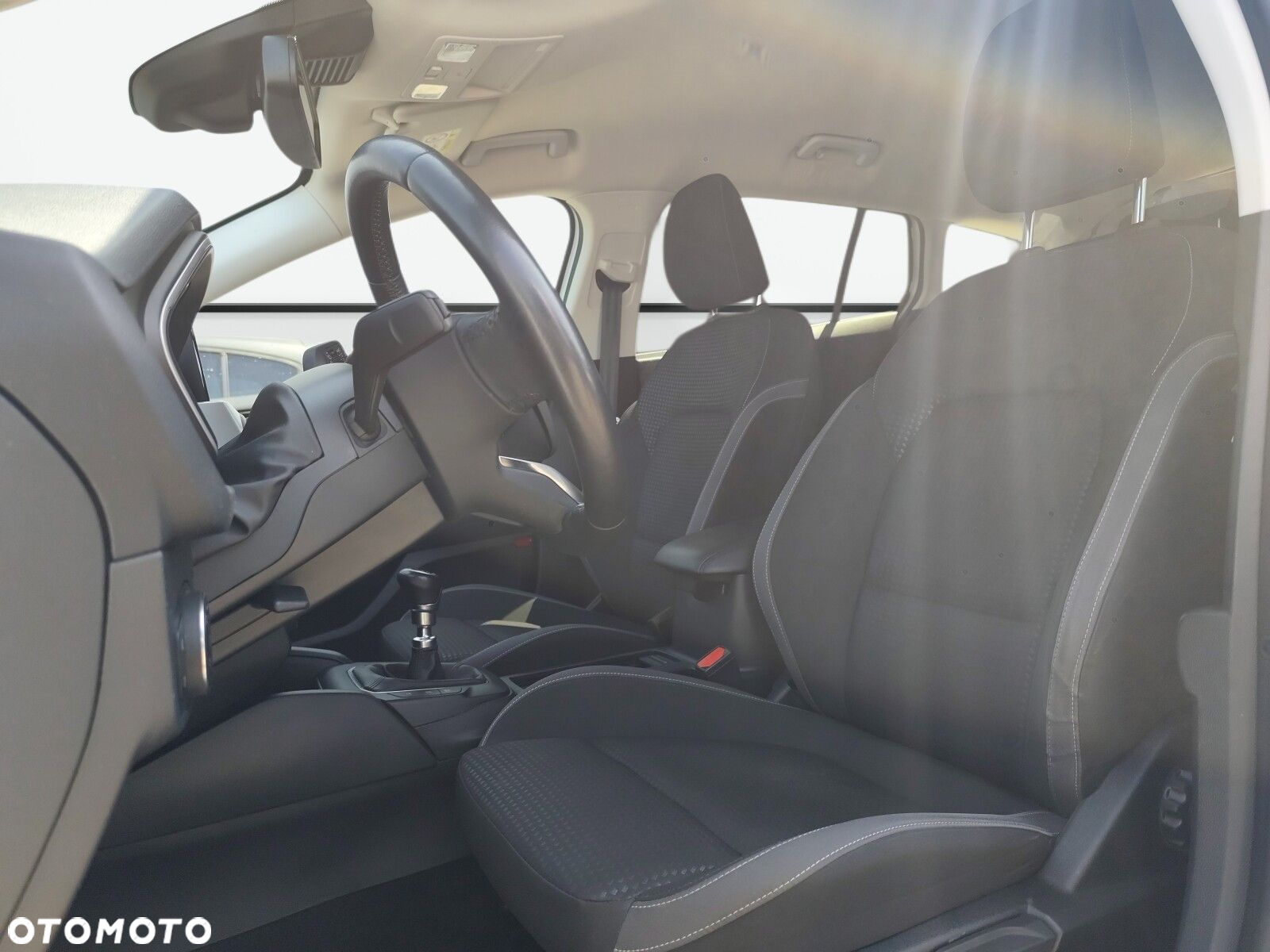 Ford Focus - 10