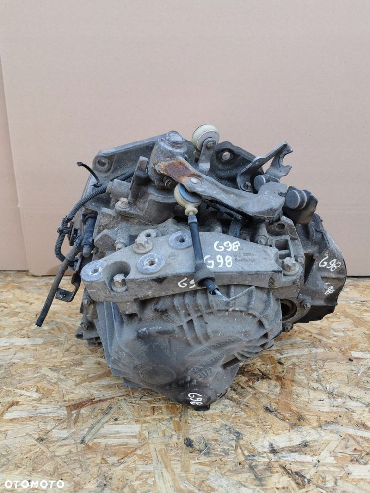 Opel Zafira B skrzynia biegów 55192042 Manualna 1.7 Diesel 110KM 2010r - 3