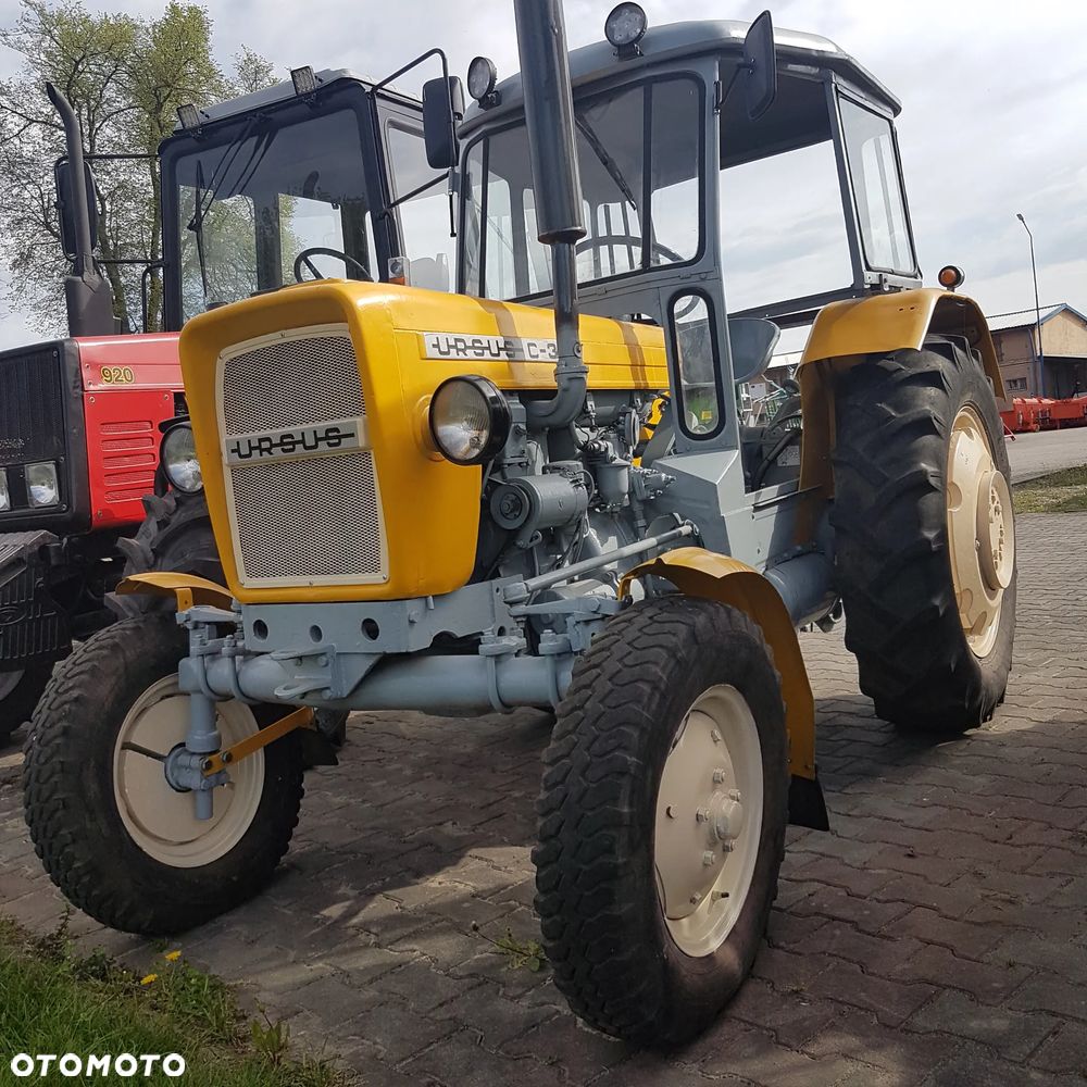 Ursus C-330 - 17