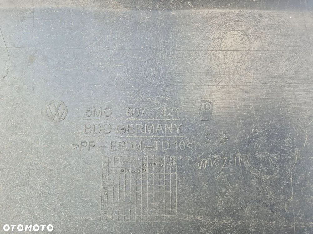 ORYGINALNY ZDERZAK TYLNI PRZEDNI VW GOLF V - 34