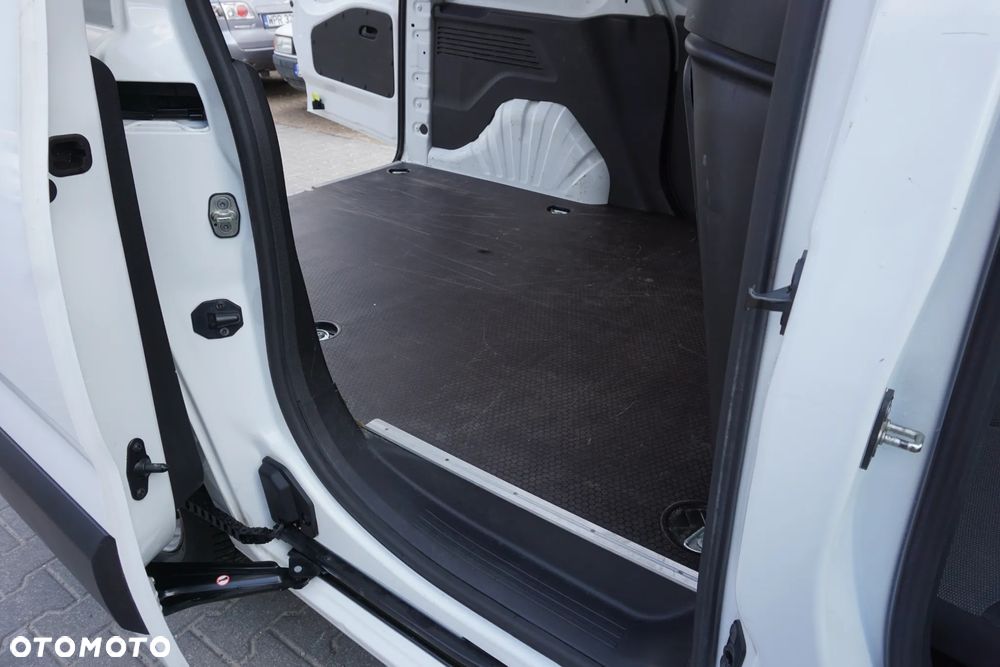 Toyota Proace City - 18