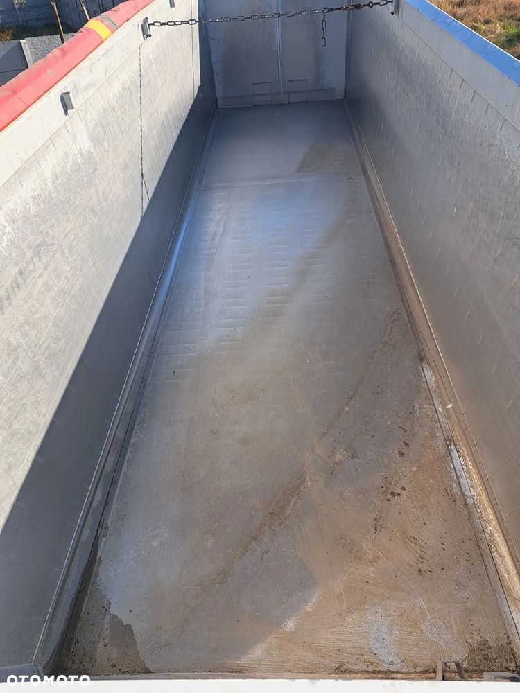 Schmitz Cargobull - 3