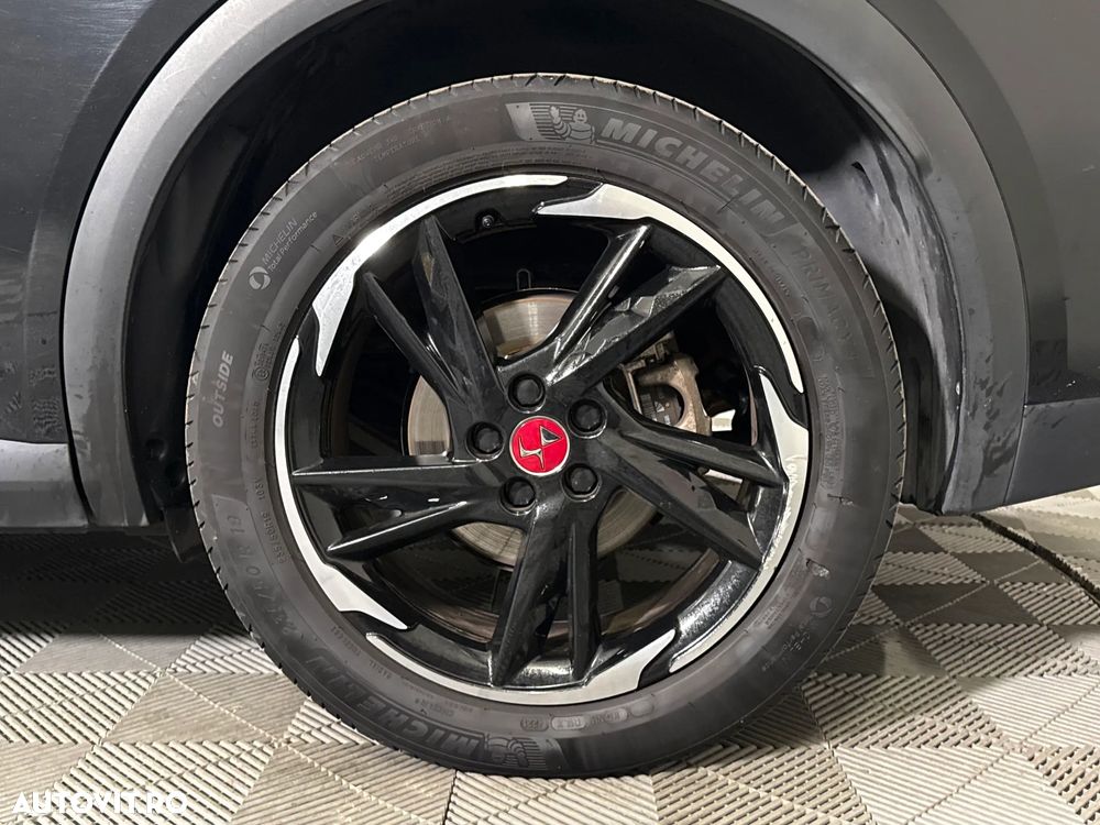 DS Automobiles DS 7 Crossback - 14