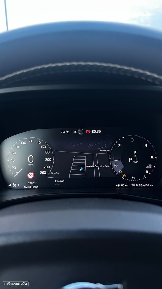 Volvo XC 40 2.0 D3 R-Design Geartronic - 13
