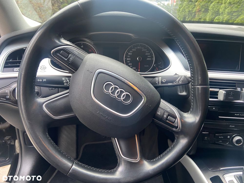 Audi A4 Avant 2.0 TDI DPF clean diesel multitronic Ambiente - 16