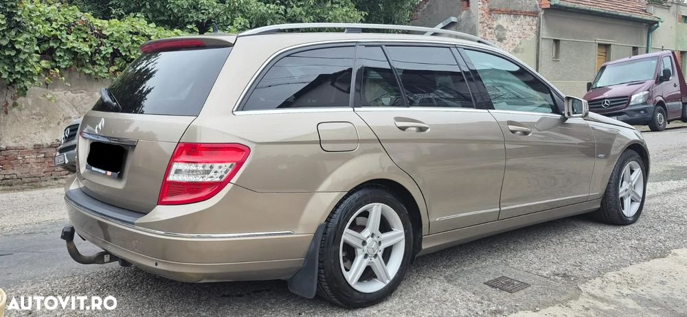 Mercedes-Benz C - 3