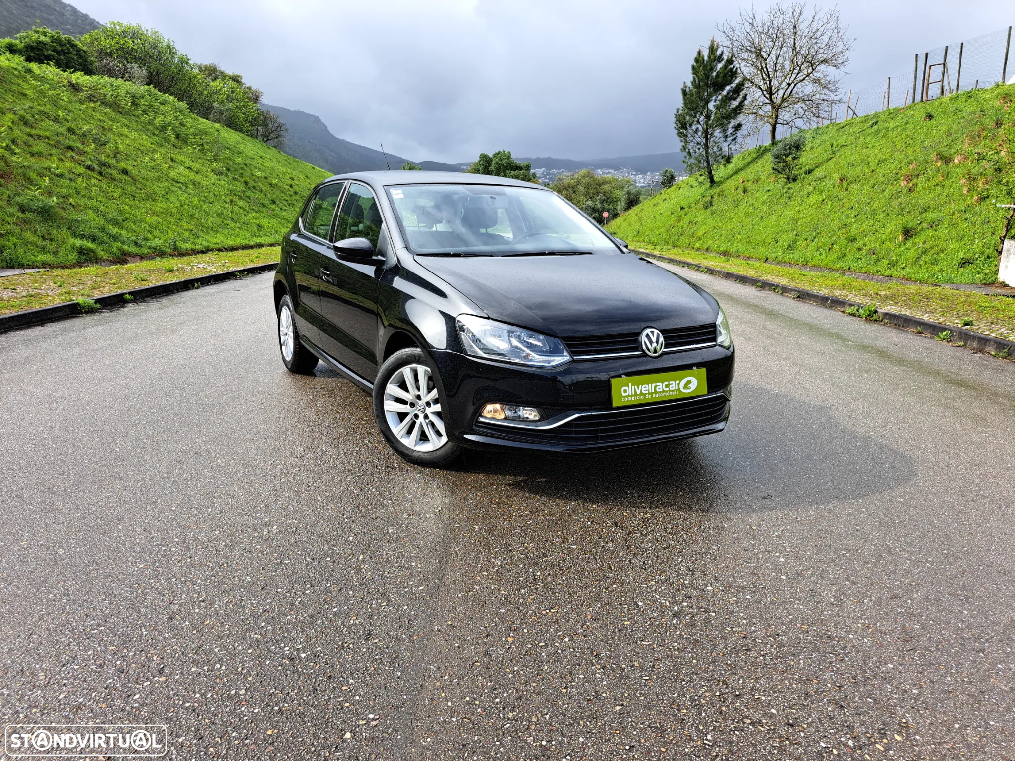 VW Polo 1.0 Confortline - 2