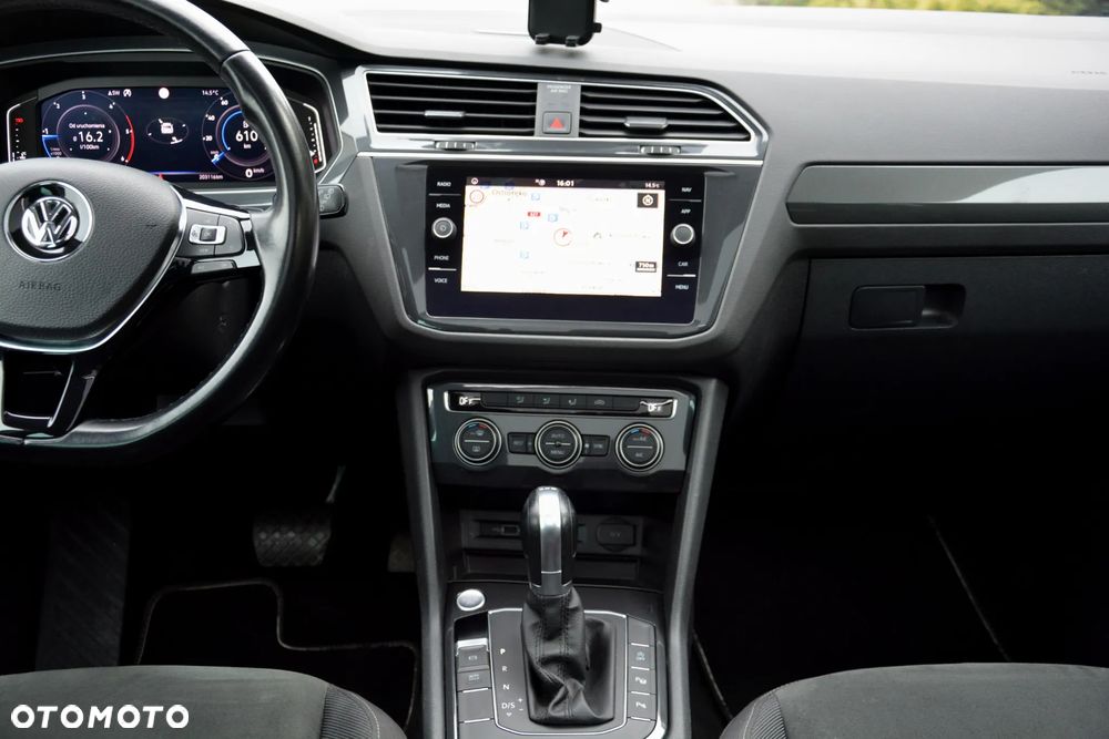 Volkswagen Tiguan 2.0 TDI SCR 4Motion (BlueMotion Techn.) DSG Highline - 31