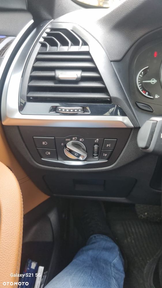 BMW X4 xDrive30i GPF xLine sport - 33