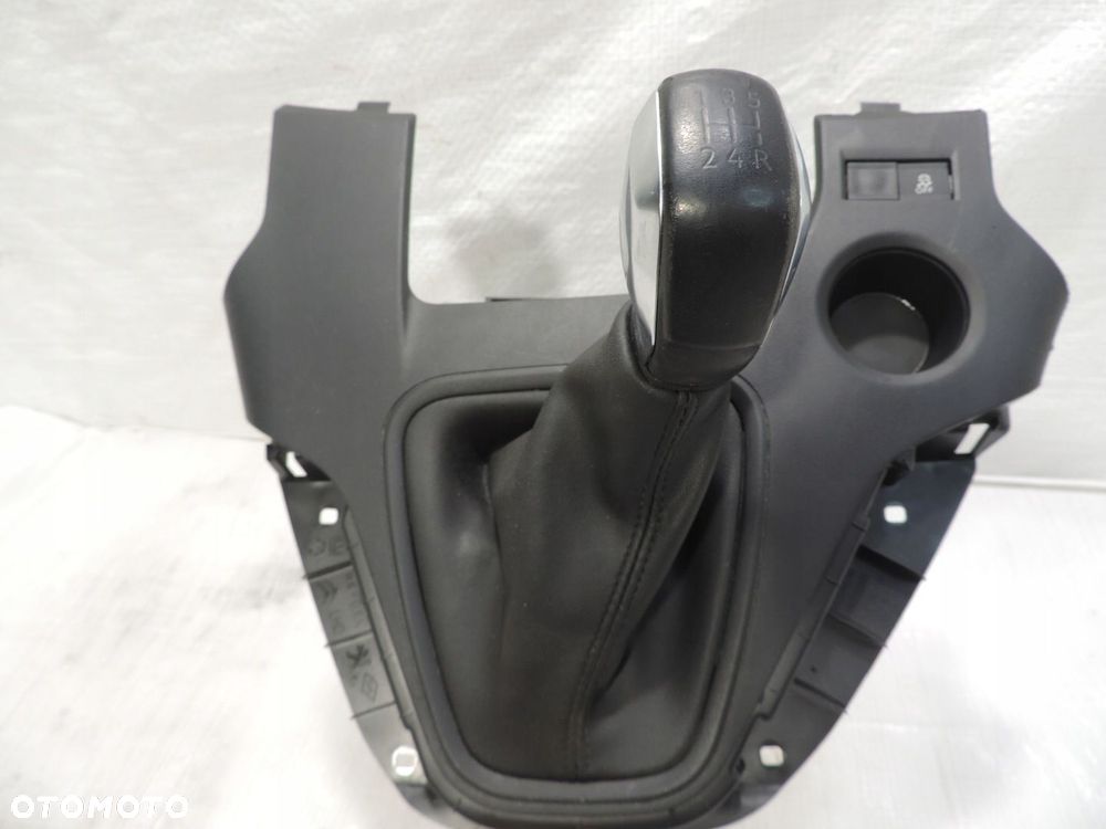 WYBIERAK BIEGÓW RAMKA OBUDOWA CITROEN BERLINGO IV OPEL COMBO E 9818989680 - 2