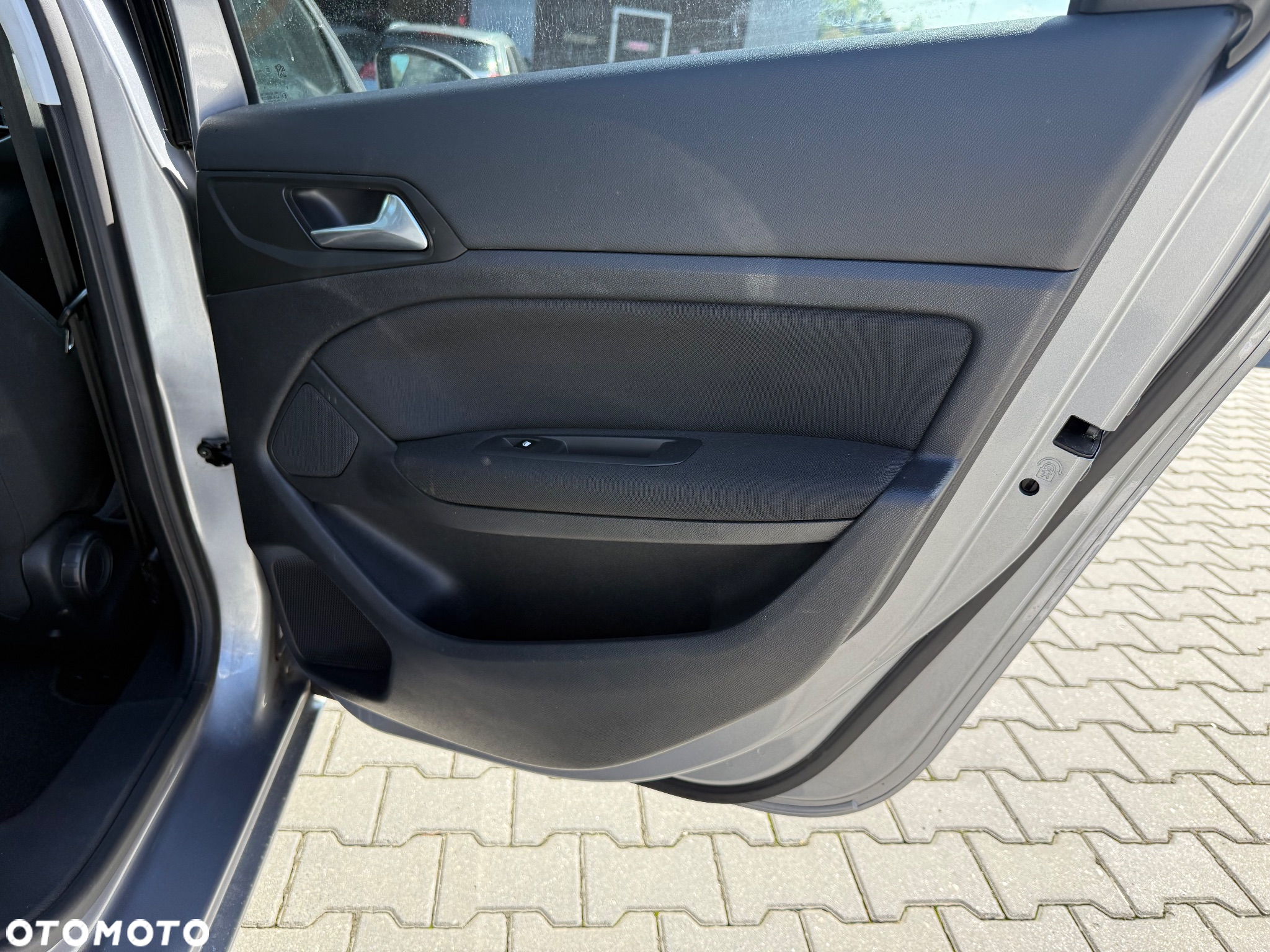 Peugeot 308 BlueHDi FAP 120 Stop & Start Allure - 16