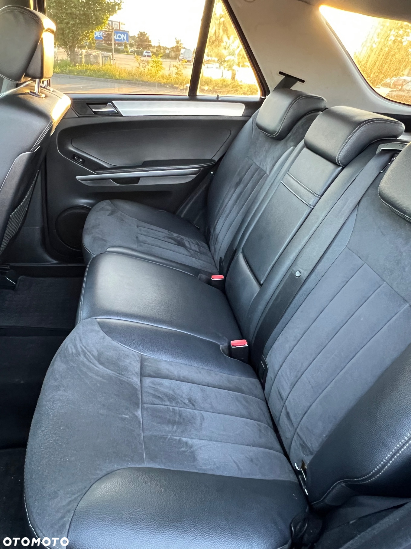 Mercedes-Benz ML 320 CDI 4-Matic - 11