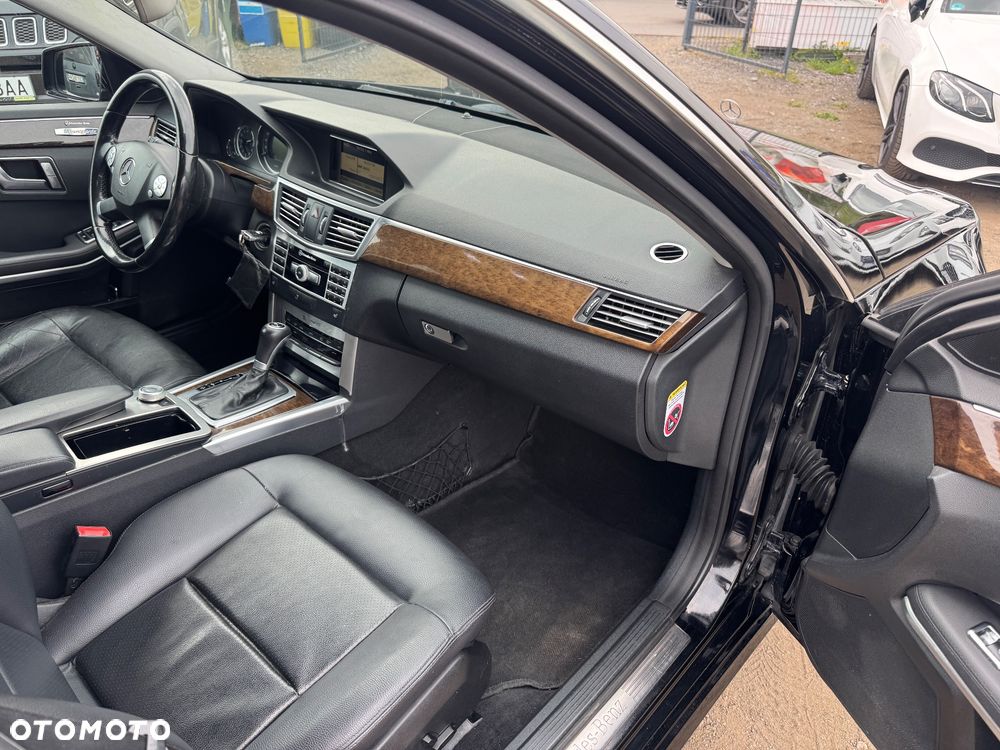 Mercedes-Benz Klasa E 200 CDI DPF BlueEFFICIENCY Automatik - 7
