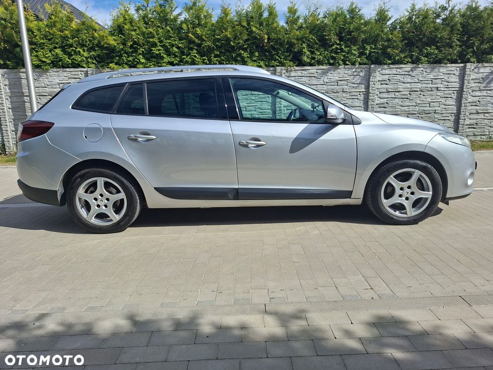 Renault Megane 1.5 dCi Dynamique - 6