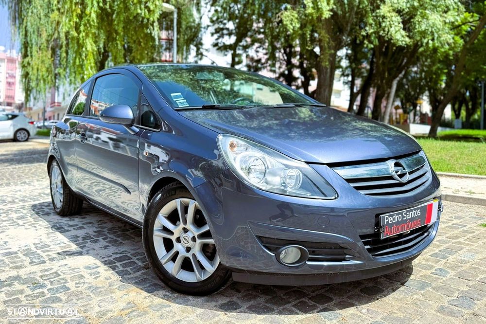Opel Corsa 1.2 - 1