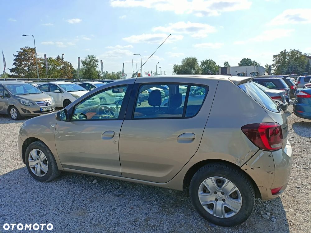 Dacia Sandero - 3