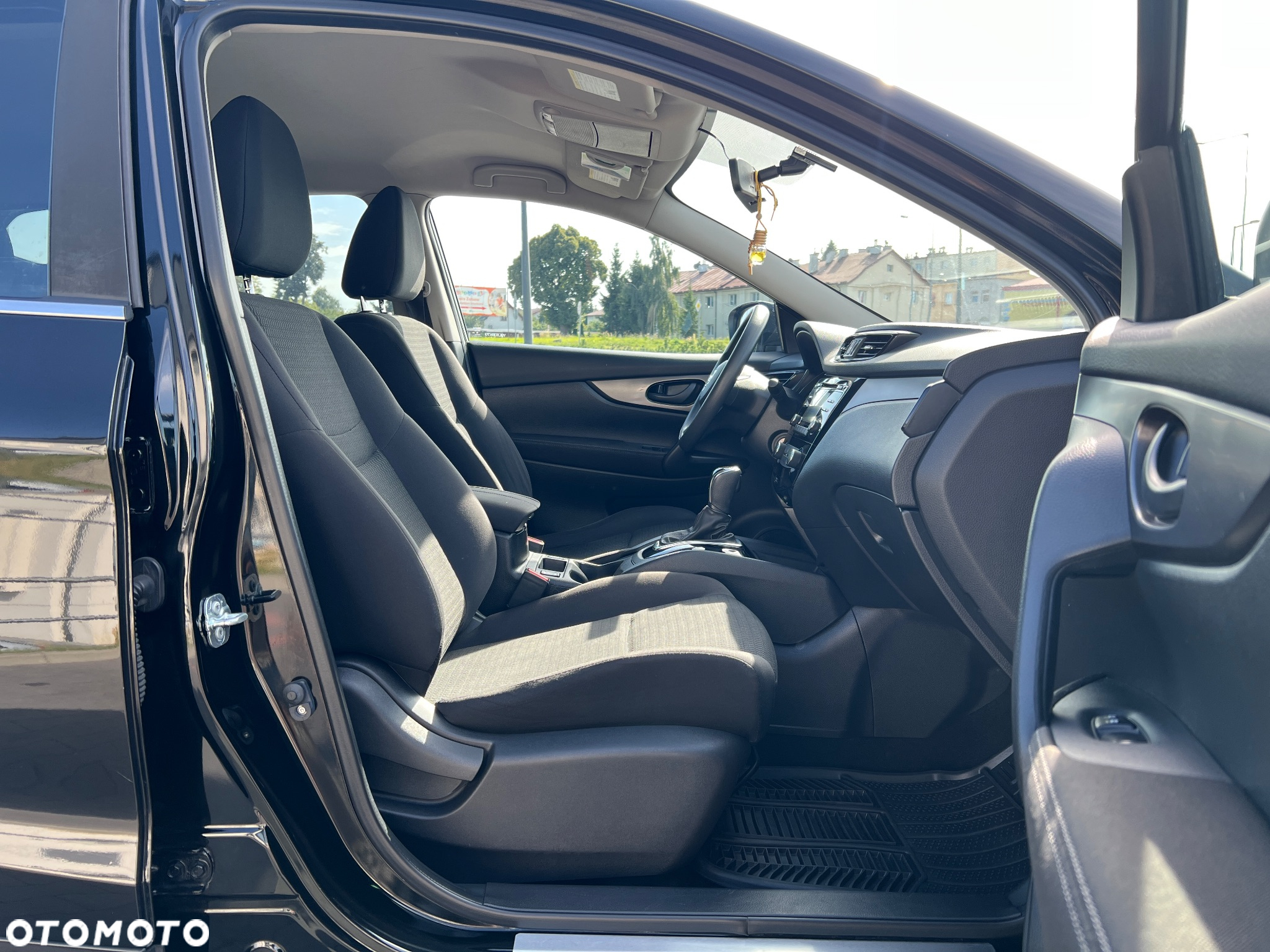 Nissan Qashqai - 15