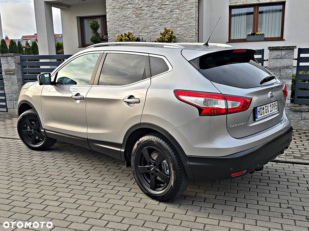 Nissan Qashqai 1.5 dCi 360 - 17