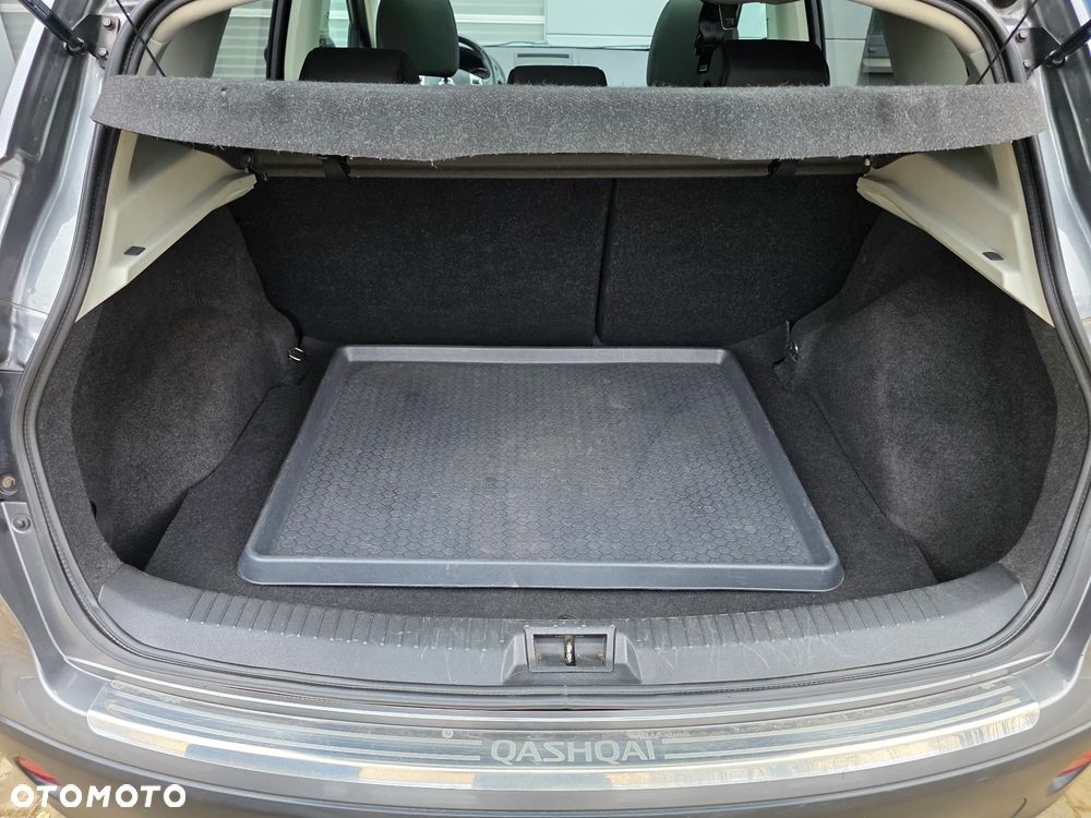 Nissan Qashqai 2.0 Acenta Pack CVT - 18