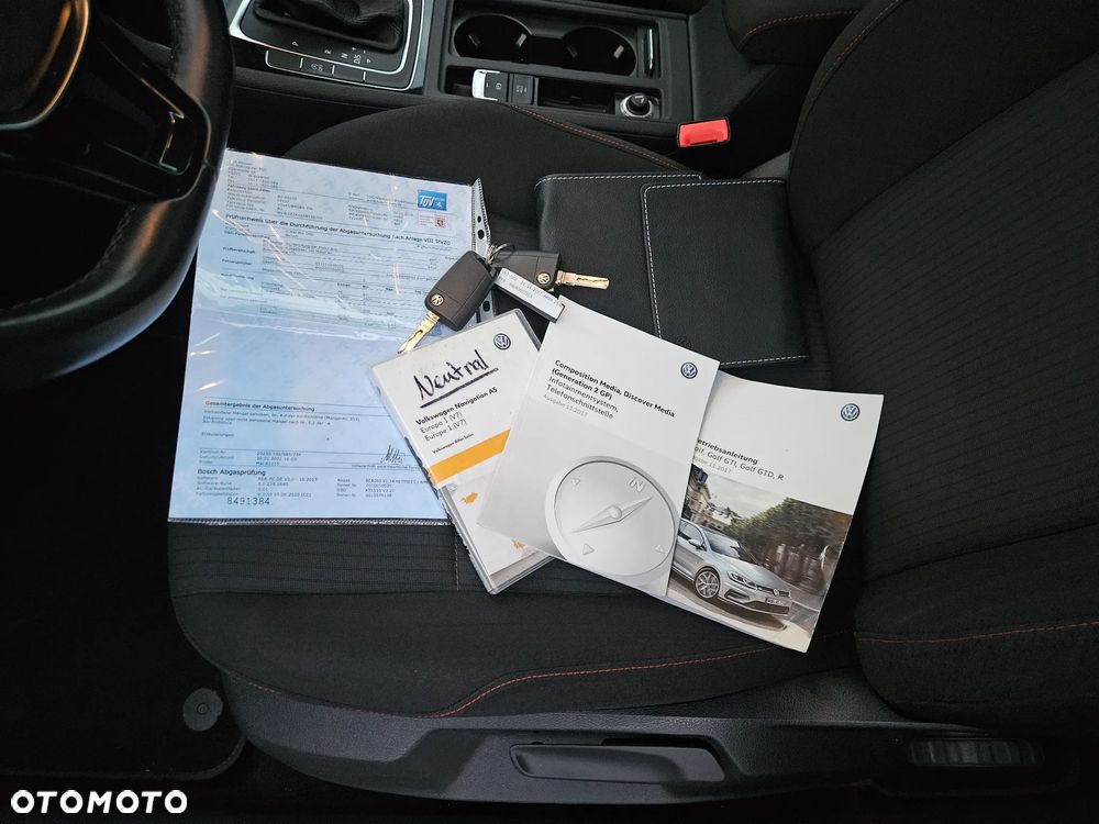 Volkswagen Golf 1.4 TSI DSG Sound - 33