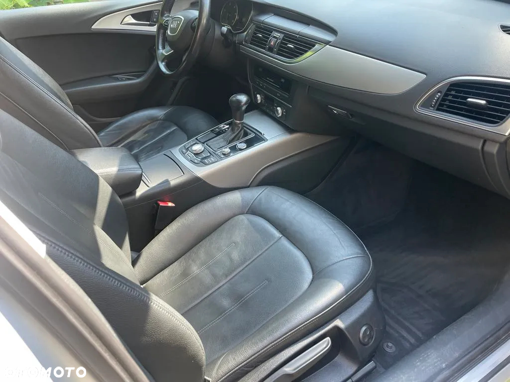 Audi A6 - 6