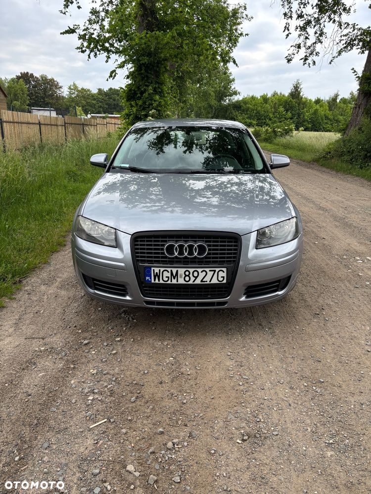 Audi A3 Sportback - 1