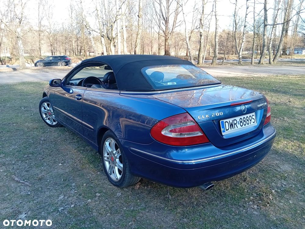 Mercedes-Benz CLK - 15