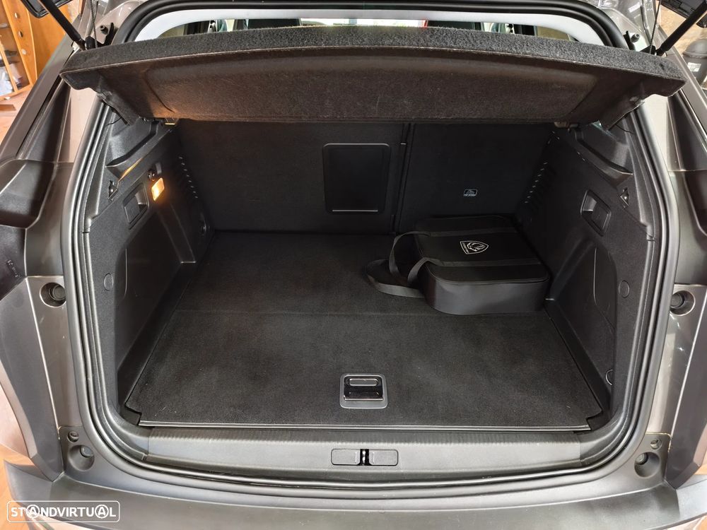 Peugeot 3008 225 e-EAT8 Allure Pack - 53
