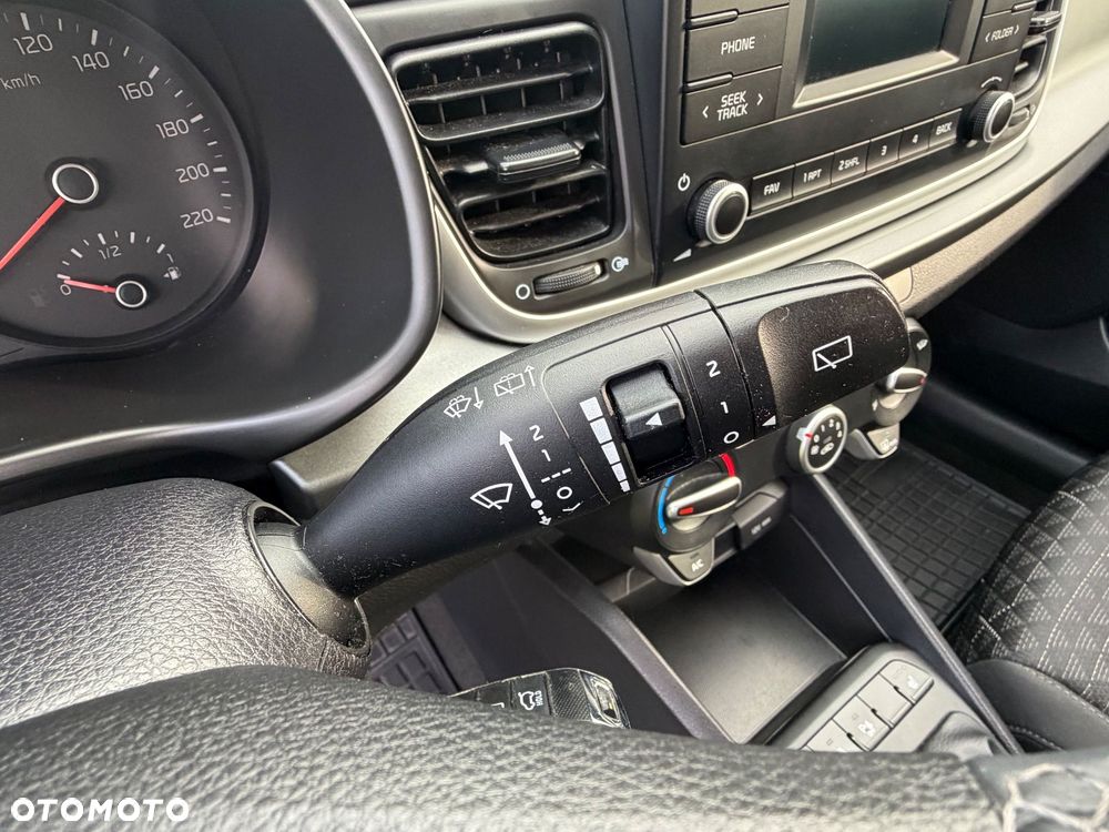Kia Rio 1.2 M - 22