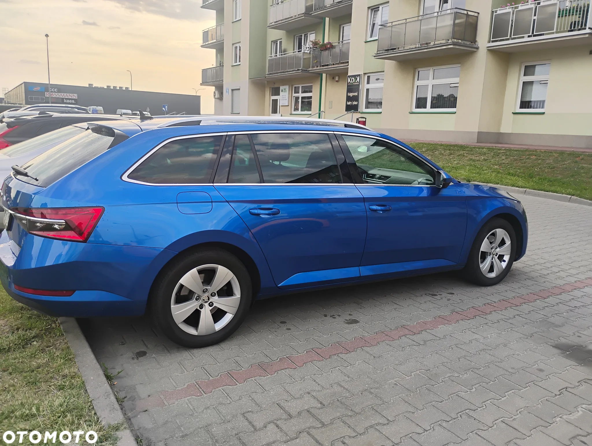 Skoda Superb 2.0 TDI SCR Style DSG - 7