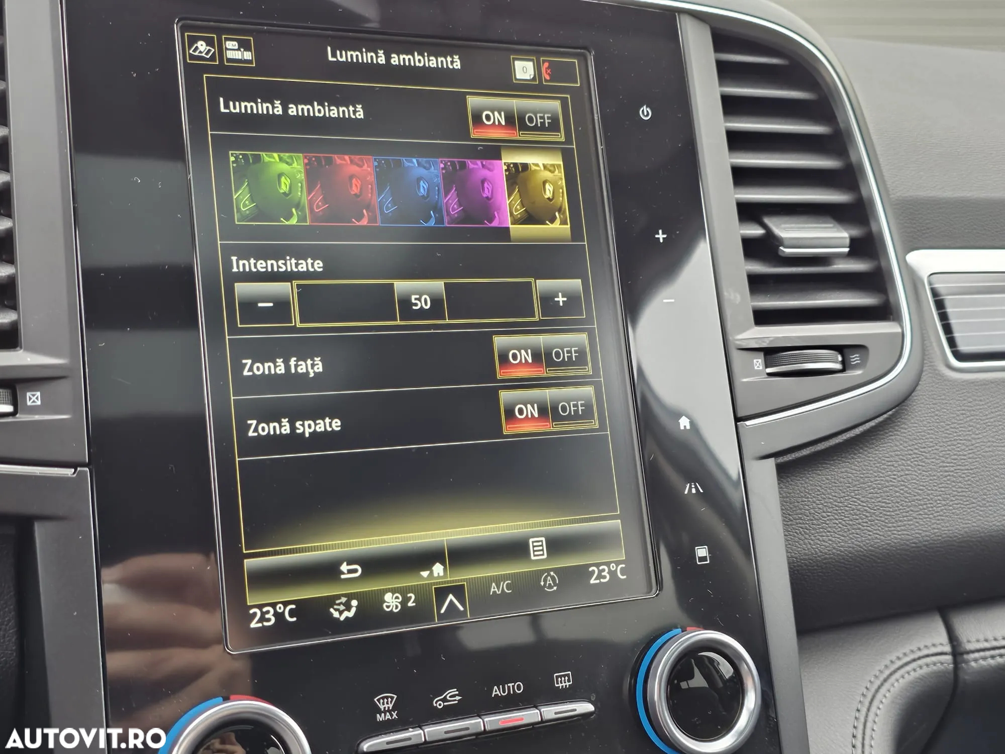 Renault Koleos BLUE dCi 185 X-tronic ZEN - 21
