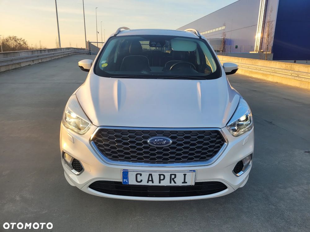 Ford Kuga - 12