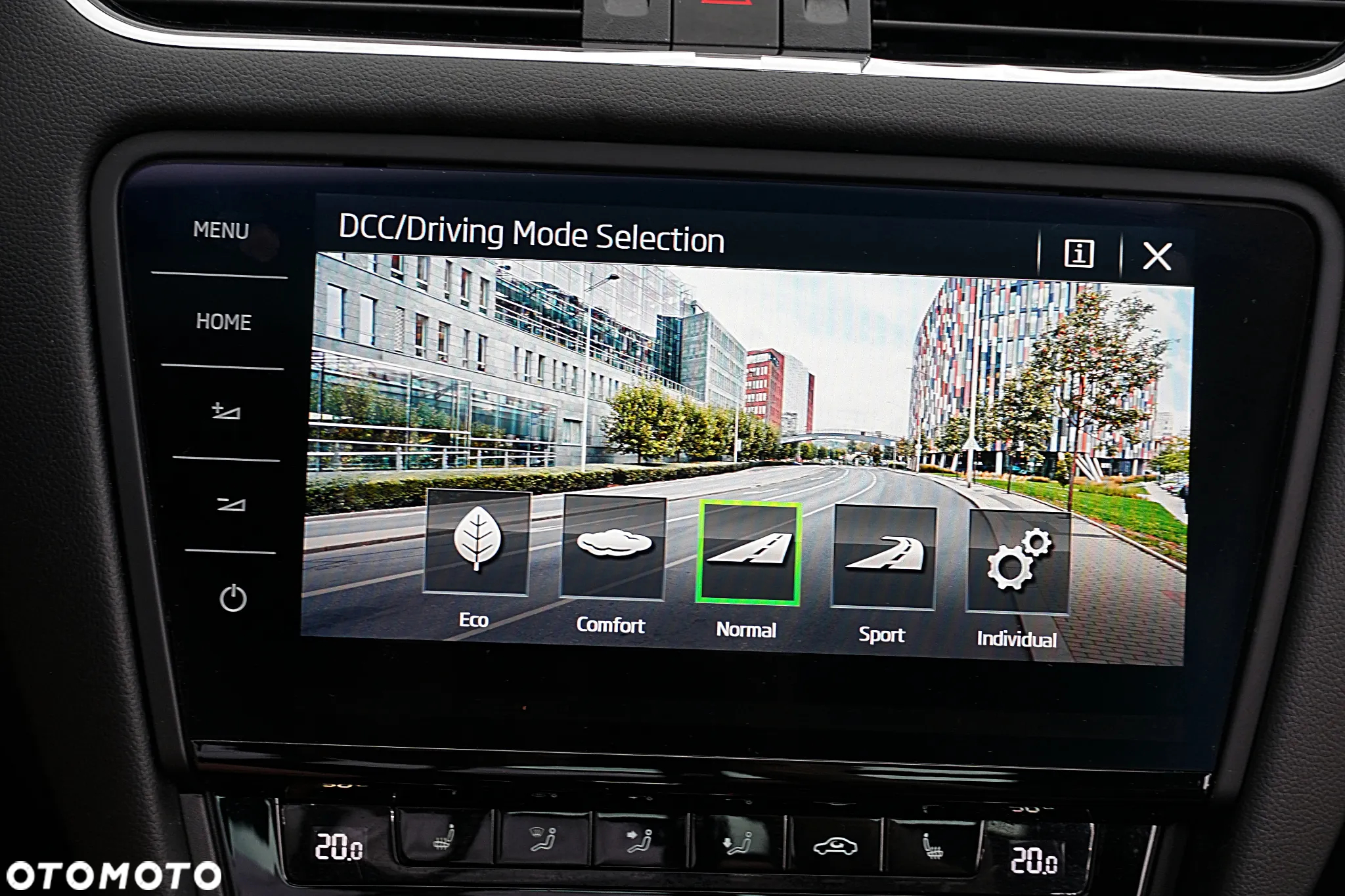 Skoda Octavia Combi 2.0 TSI DSG RS 245 - 33