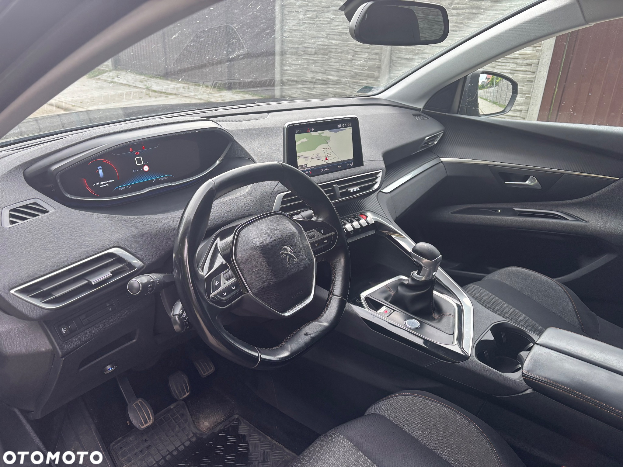 Peugeot 5008 1.2 PureTech Allure S&S - 16