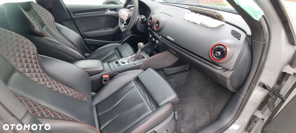 Audi RS3 Sportback S tronic - 10