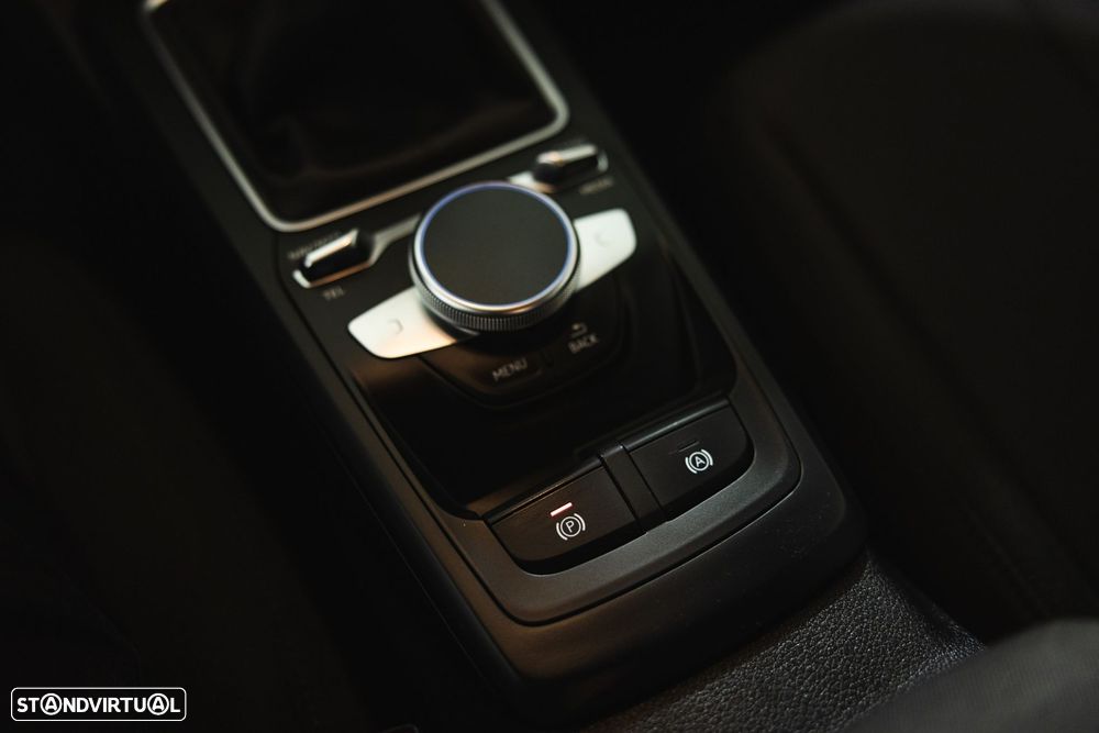 Audi Q2 30 TFSI Advanced - 13